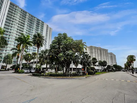 100 Bayview Drive Sunny Isles Beach FL 33160