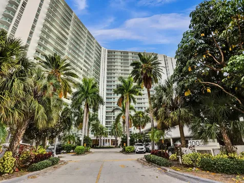 100 Bayview Drive Sunny Isles Beach FL 33160
