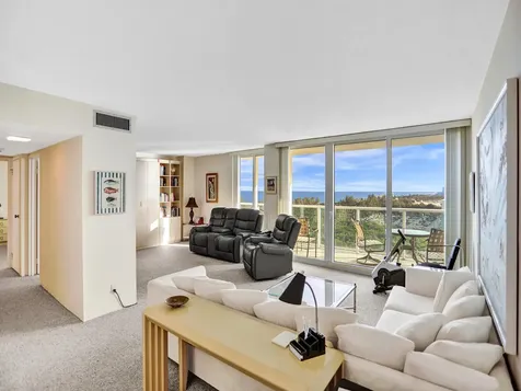 100 Bayview Drive Sunny Isles Beach FL 33160