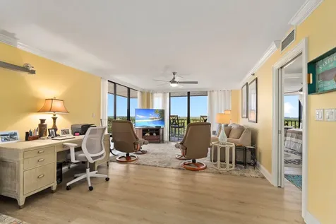 5047 N Highway A1a Hutchinson Island FL 34949
