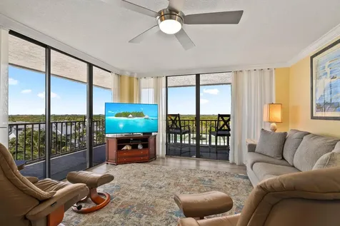 5047 N Highway A1a Hutchinson Island FL 34949