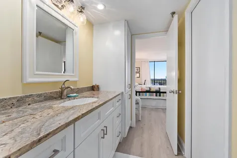 5047 N Highway A1a Hutchinson Island FL 34949