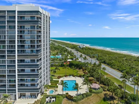 5047 N Highway A1a Hutchinson Island FL 34949