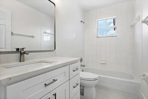 20321 Hacienda Court Boca Raton FL 33498