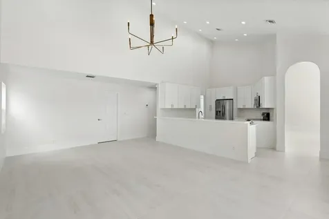 20321 Hacienda Court Boca Raton FL 33498