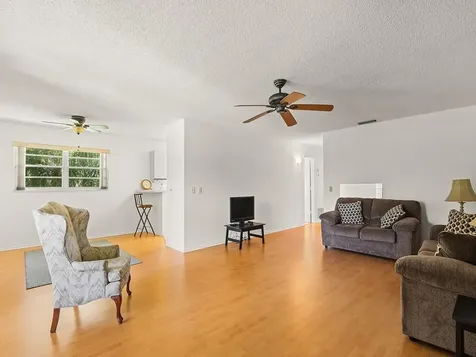 23 Lake Vista 207 Trail Port Saint Lucie FL 34952