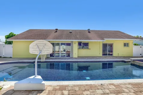 5053 Ouachita Drive Lake Worth FL 33467