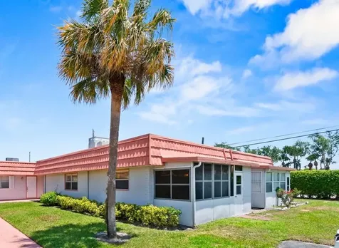 266 Seville L Delray Beach FL 33446