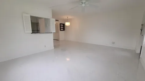 405 Windsor R West Palm Beach FL 33417