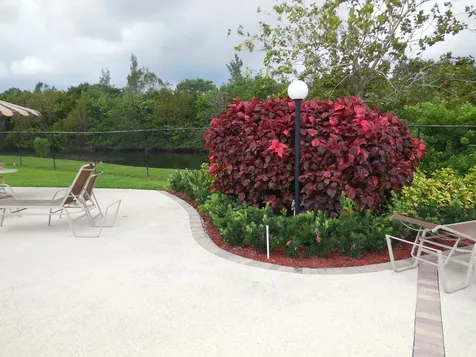 405 Windsor R West Palm Beach FL 33417