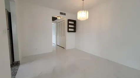 405 Windsor R West Palm Beach FL 33417