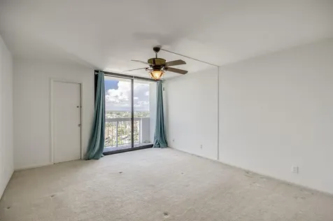 123 Lakeshore Drive North Palm Beach FL 33408