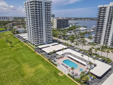 123 Lakeshore Drive North Palm Beach FL 33408