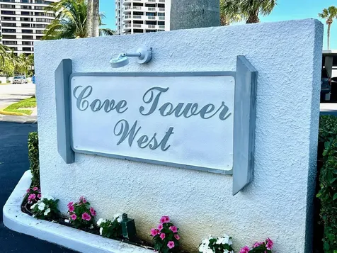 123 Lakeshore Drive North Palm Beach FL 33408