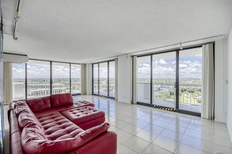 123 Lakeshore Drive North Palm Beach FL 33408