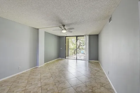 890 N Federal Highway Lantana FL 33462
