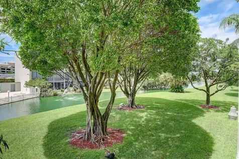 890 N Federal Highway Lantana FL 33462