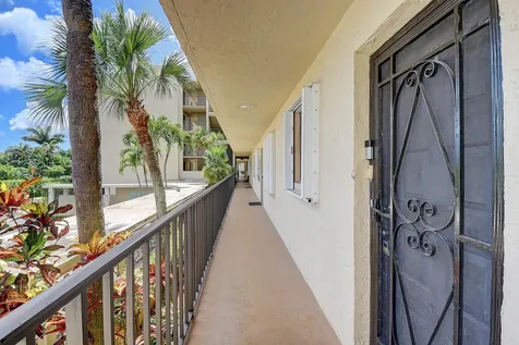 890 N Federal Highway Lantana FL 33462