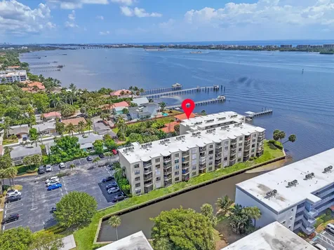 896 N Federal Highway Lantana FL 33462