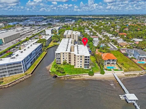 896 N Federal Highway Lantana FL 33462