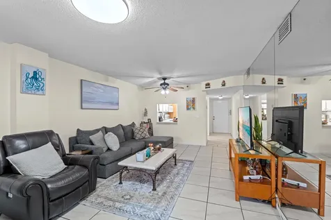 896 N Federal Highway Lantana FL 33462