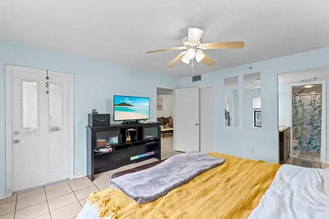 896 N Federal Highway Lantana FL 33462