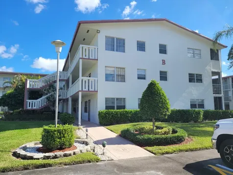 84 Fanshaw B Boca Raton FL 33434