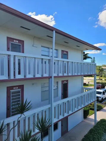 84 Fanshaw B Boca Raton FL 33434