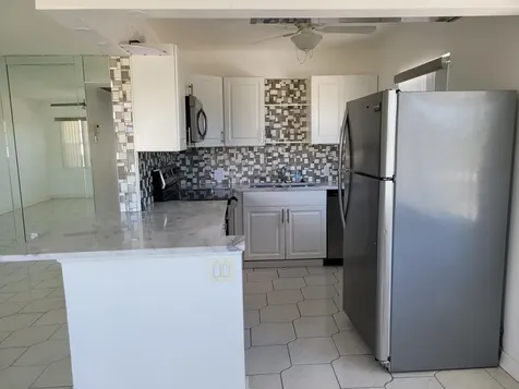 84 Fanshaw B Boca Raton FL 33434