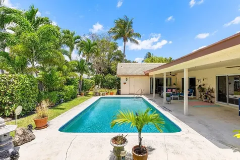 1935 Sw 7th Court Boca Raton FL 33486