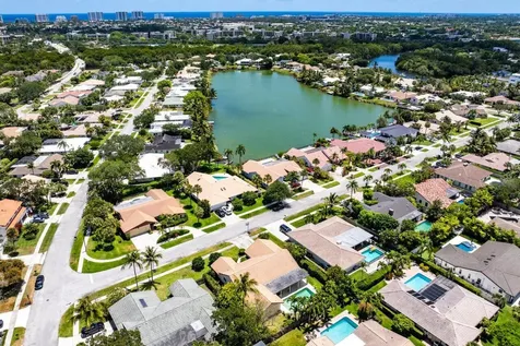 1935 Sw 7th Court Boca Raton FL 33486