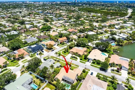 1935 Sw 7th Court Boca Raton FL 33486
