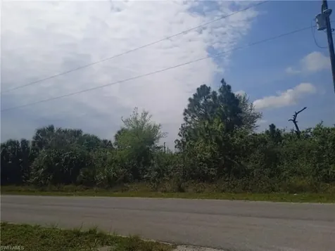 2605 N Hanna Avenue Lehigh Acres FL 33971