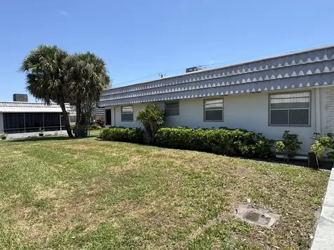 52 Valencia C Delray Beach FL 33446