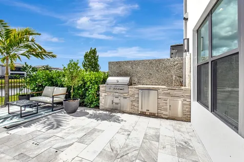 17086 Watersprite Lakes Road Boca Raton FL 33496