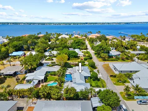 206 Se Balboa Avenue Stuart FL 34994