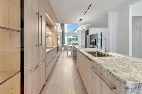 5607 Nw 24th Terrace Boca Raton FL 33496