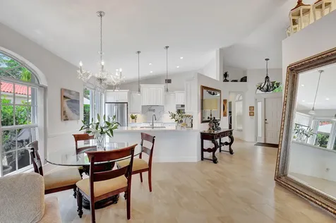 17352 Antigua Point Way Boca Raton FL 33487