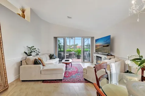 17352 Antigua Point Way Boca Raton FL 33487