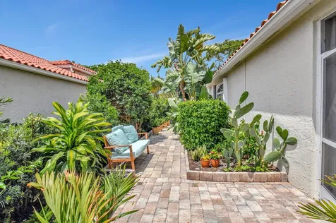 17352 Antigua Point Way Boca Raton FL 33487
