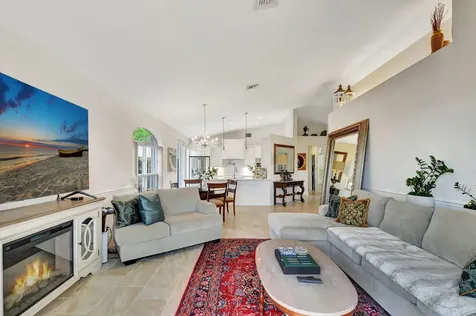 17352 Antigua Point Way Boca Raton FL 33487
