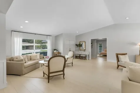 10194 Harbourtown Court Boca Raton FL 33498