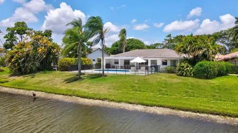 10194 Harbourtown Court Boca Raton FL 33498