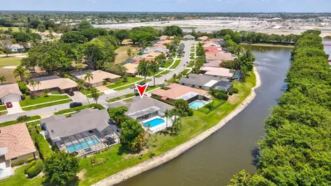 10194 Harbourtown Court Boca Raton FL 33498
