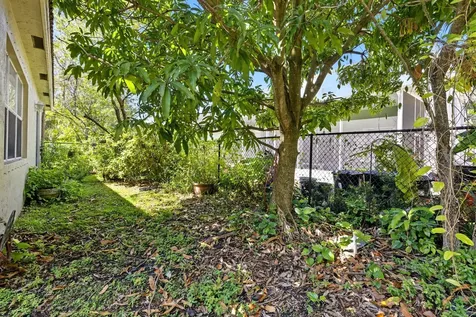 1023 Center Stone Lane Riviera Beach FL 33404