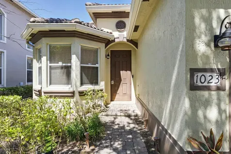 1023 Center Stone Lane Riviera Beach FL 33404