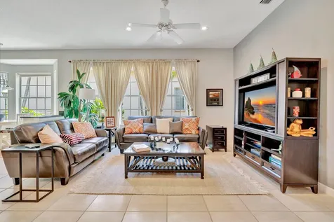 1035 Diamond Head Way Palm Beach Gardens FL 33418
