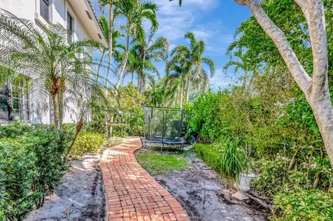 284 Florenada Terrace Boca Raton FL 33486
