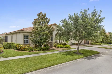 10245 Sw Reggiani Road Port Saint Lucie FL 34986