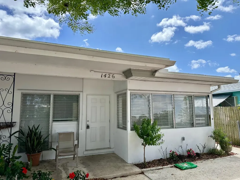 1426 N J Street Lake Worth Beach FL 33460